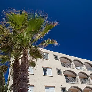 apartamentos-zodiac-es-cana-ibiza.ibizaislandhotels.net/